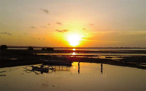 Sunset Barat Pantai Tanjung Benoa